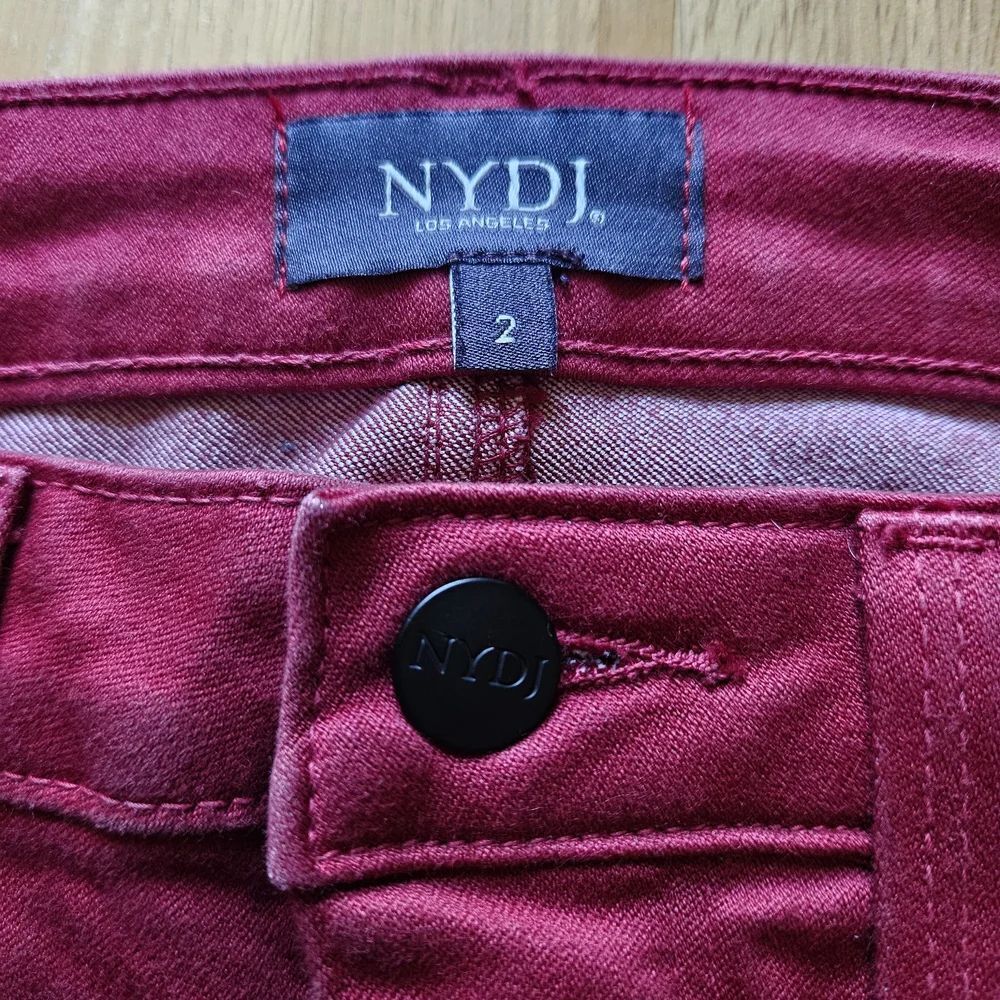 NYDJ Sheri Slim Jeans Red Size 2 - Picture 4 of 16